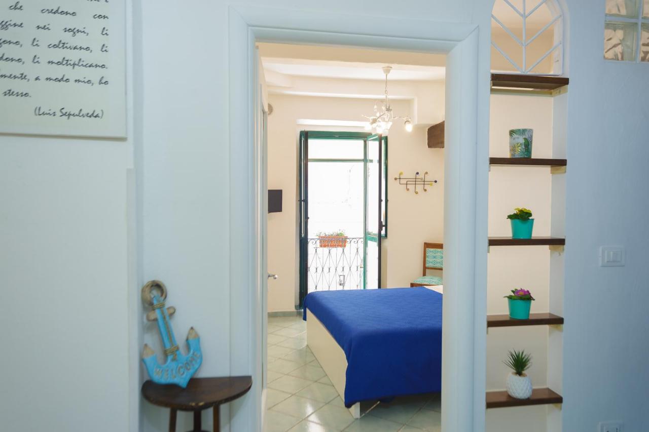Ti Porto Al Centro Unforgettable Moments Apartment Салерно Екстериор снимка