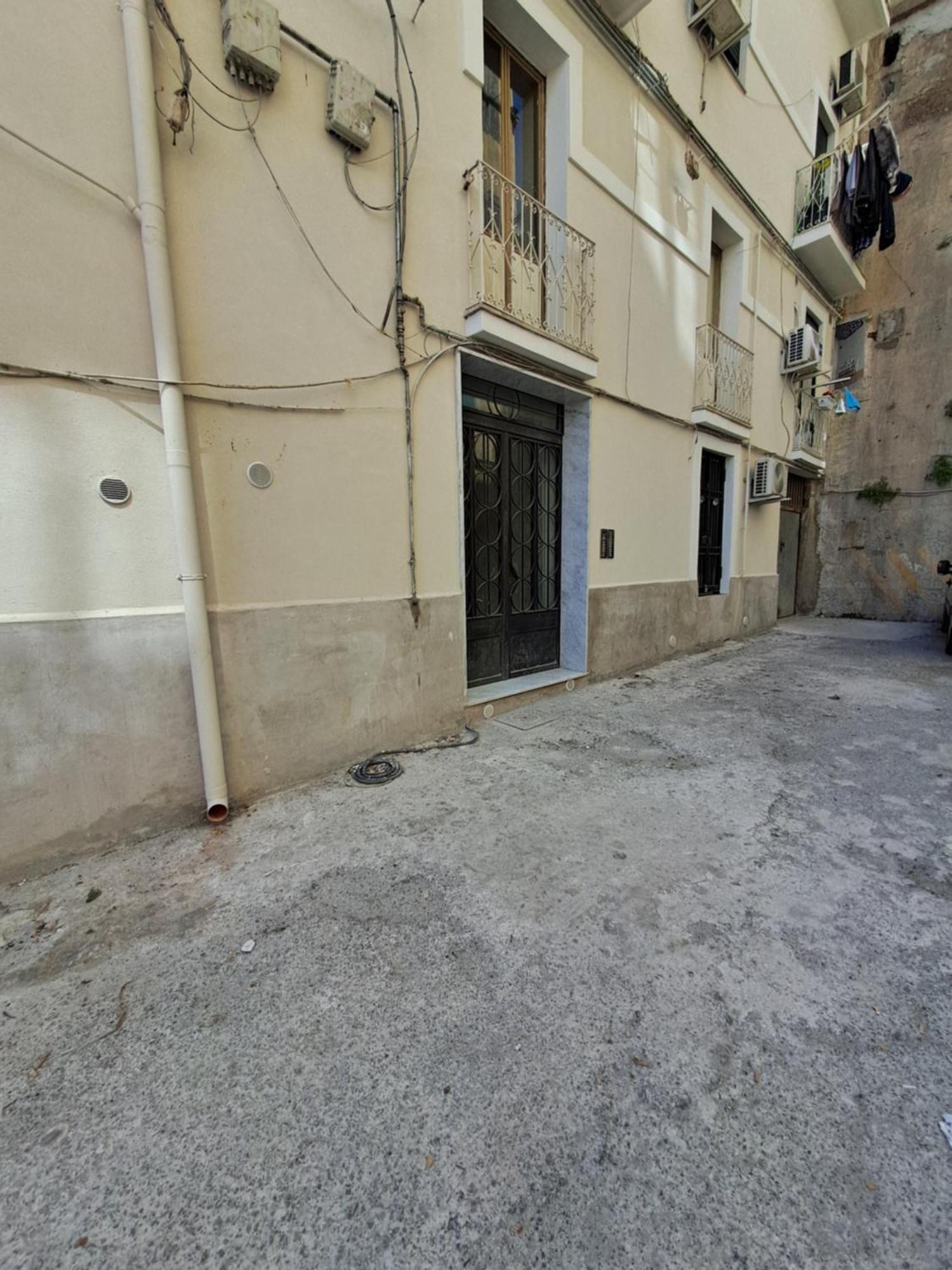Ti Porto Al Centro Unforgettable Moments Apartment Салерно Екстериор снимка
